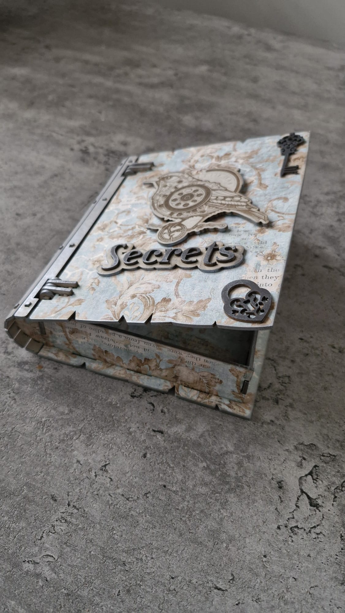 Leesa Magical Maker Large Book Box available END OF APRIL '25